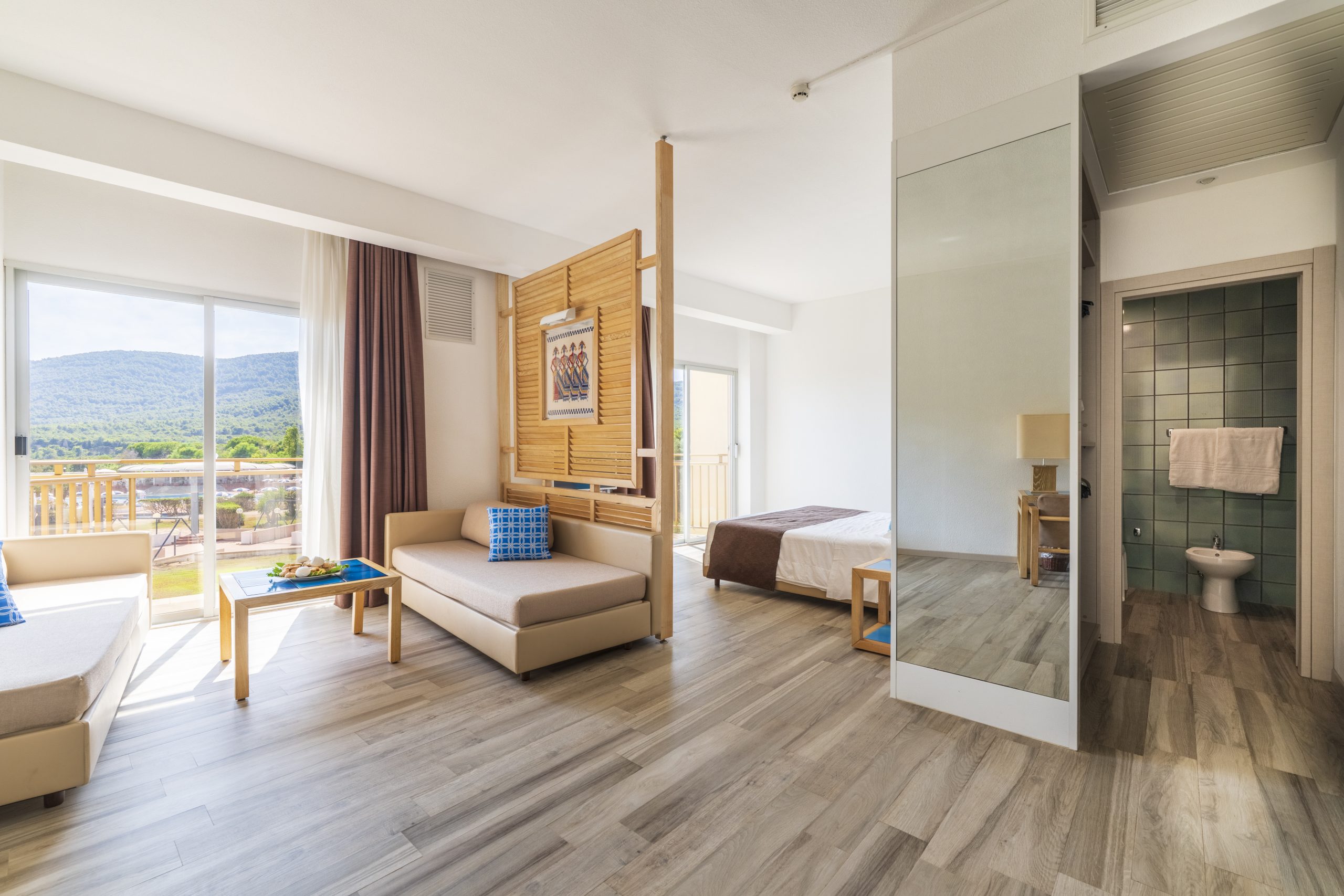 Baia_di_Conte_Family_3