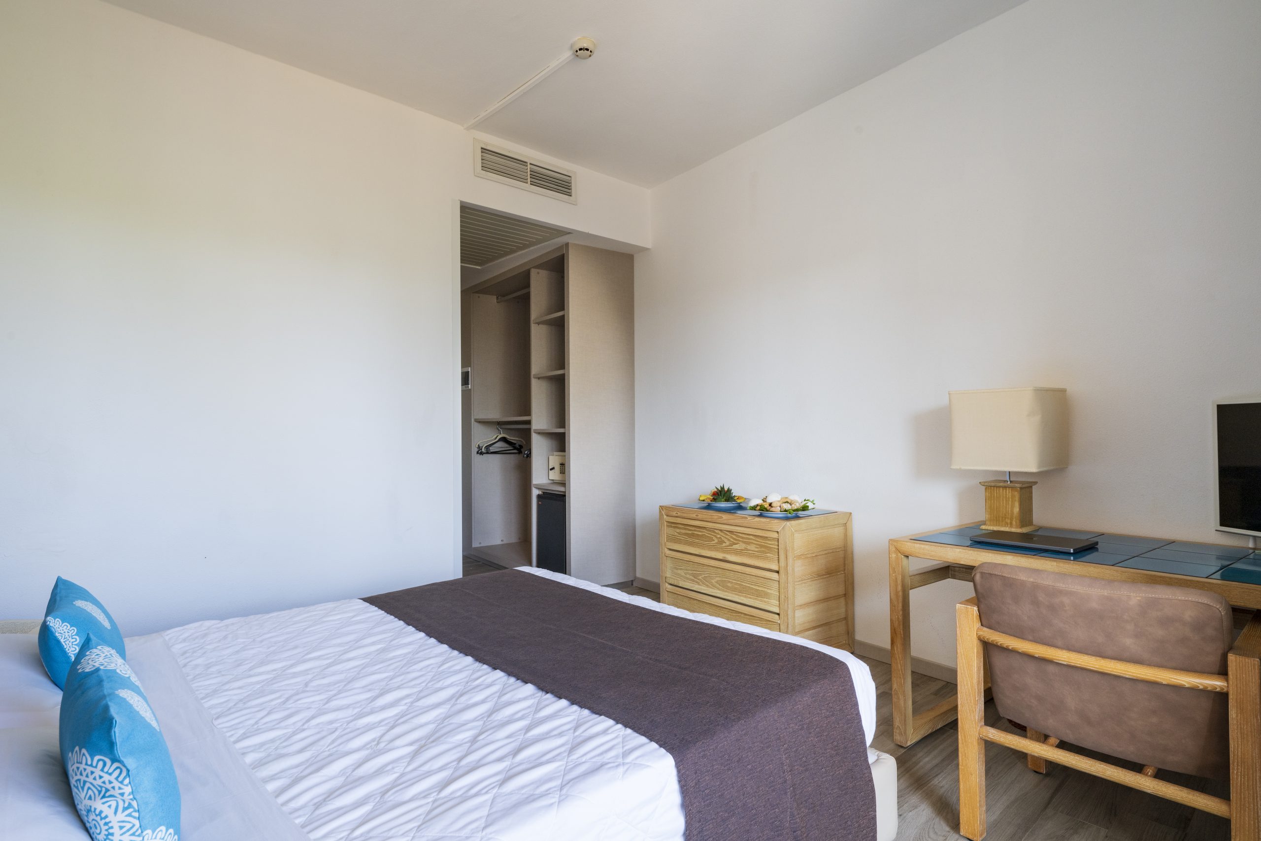 Baia_di_Conte_Double 2