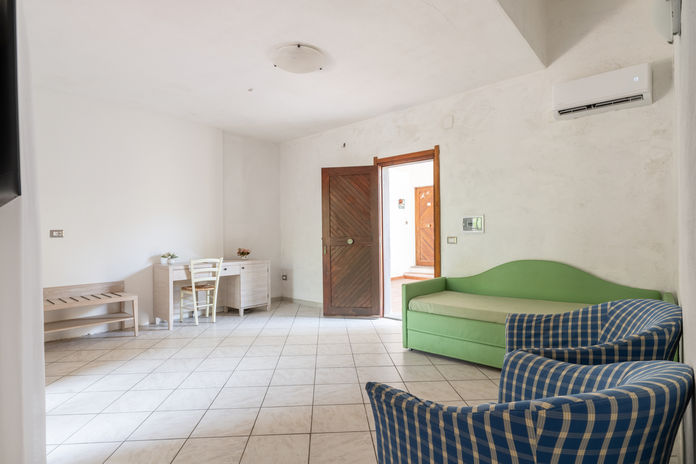 Mimose Beach Village Family Room 1